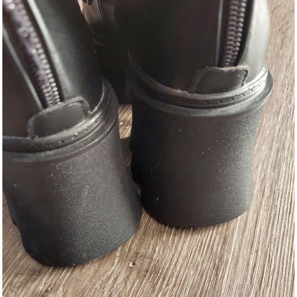 Women's Goth Punk Boots Platform Combat Belt Buckle Studded Mid Calf Chunky Boot - Picture 5 of 9